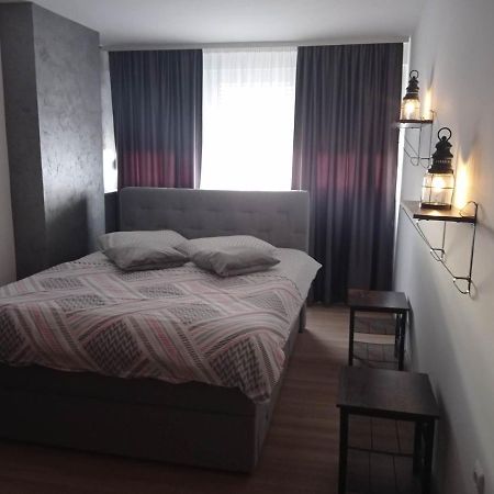 Apartamento Aby Slavonski Brod Exterior foto