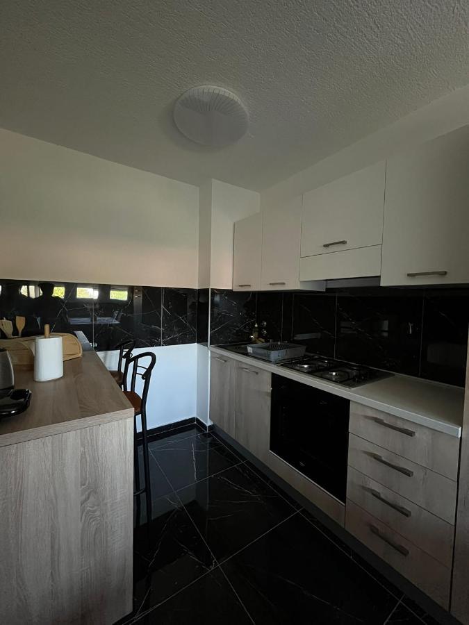 Apartamento Aby Slavonski Brod Exterior foto